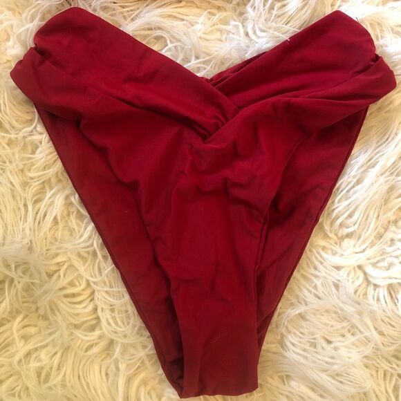 Cici bird red 2pc bikini - Picture 2 of 5